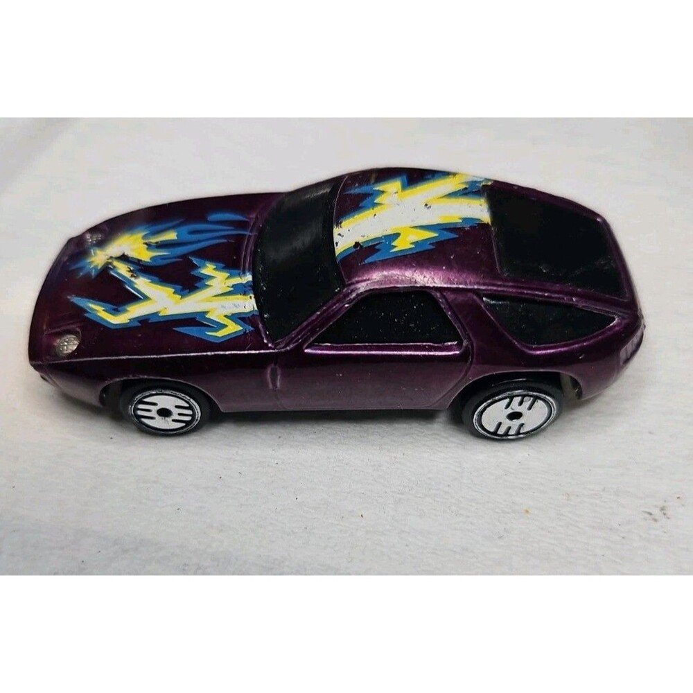 Hot Wheels Vintage Predator Porsche 928 Magenta Ultra Hots 1978